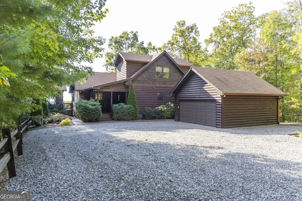 194 Squirrel Chase Morganton, GA 30560