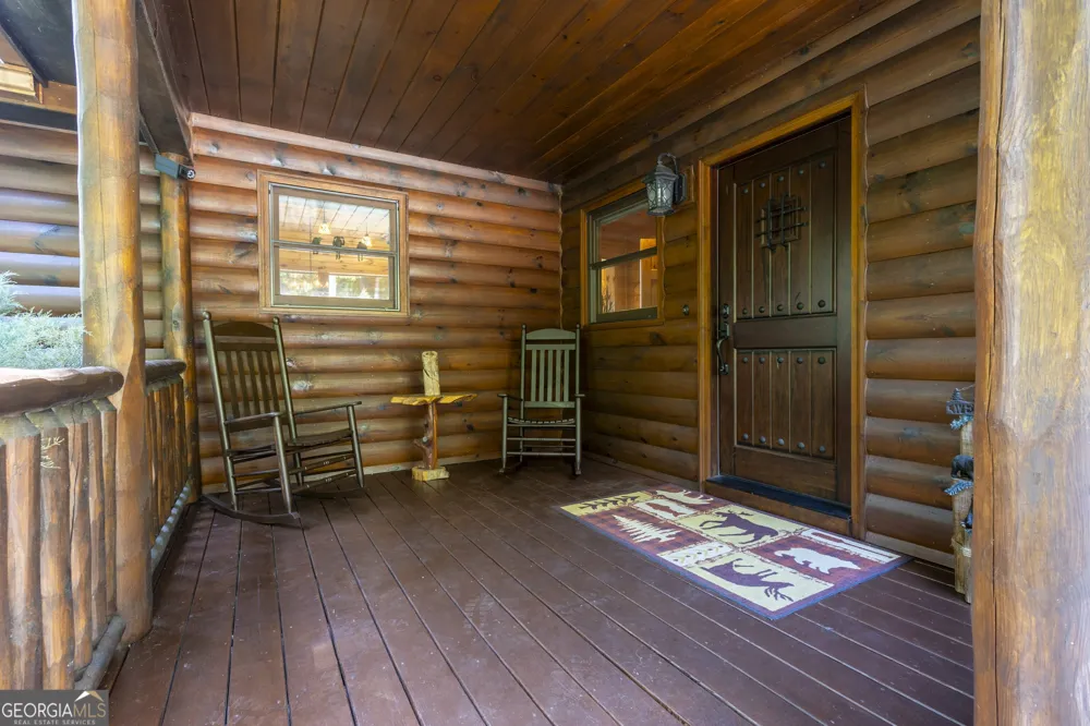 194 Squirrel Chase Morganton, GA 30560