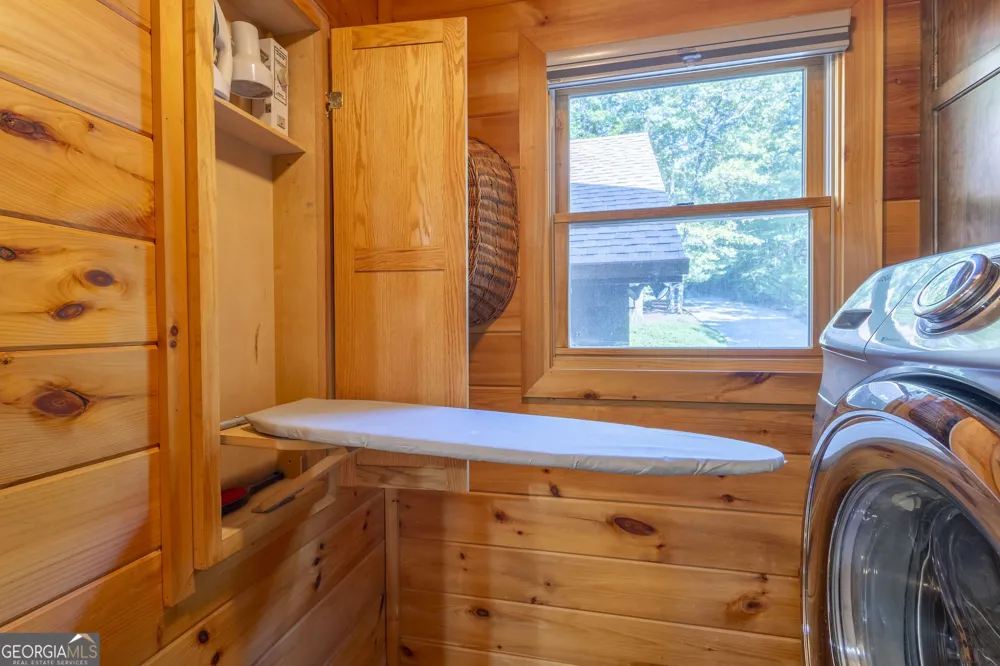 194 Squirrel Chase Morganton, GA 30560