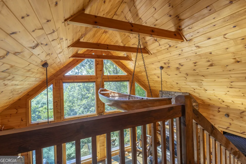 194 Squirrel Chase Morganton, GA 30560