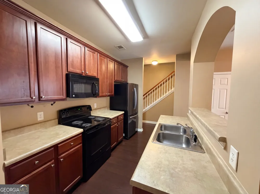 1205 Mistyhaynes WAY Grayson, GA 30017