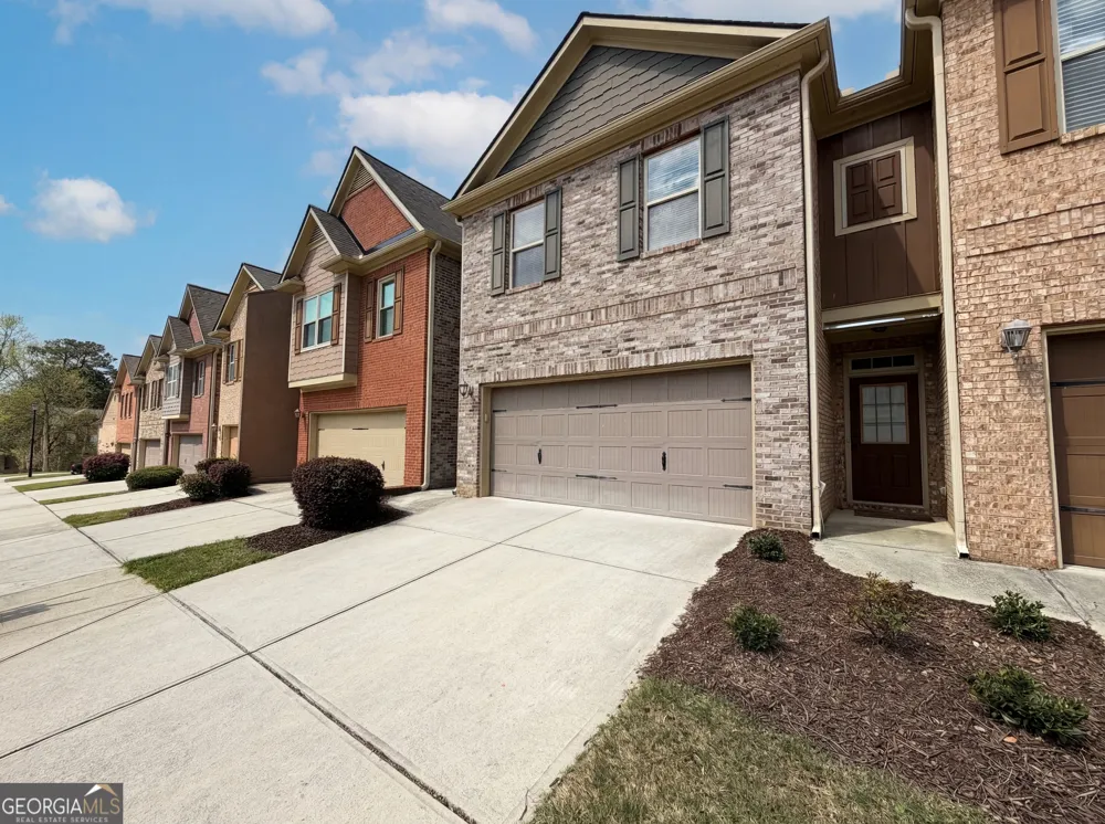 1205 Mistyhaynes WAY Grayson, GA 30017