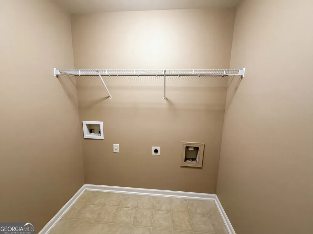 1205 Mistyhaynes WAY Grayson, GA 30017