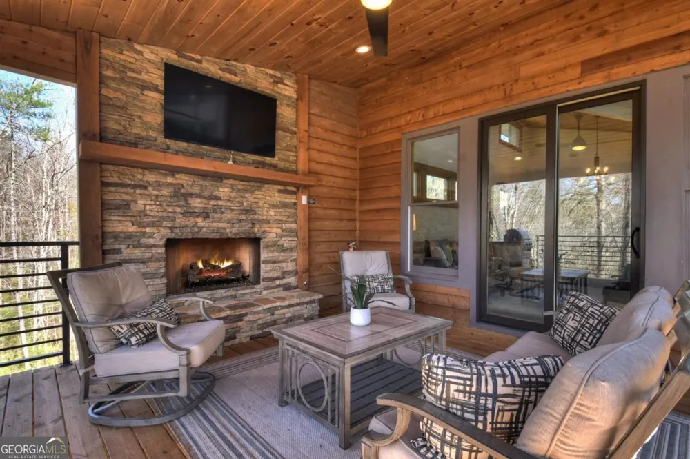 466 E Watersong BLF Ellijay, GA 30540