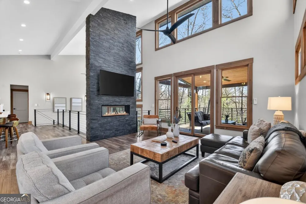466 E Watersong BLF Ellijay, GA 30540