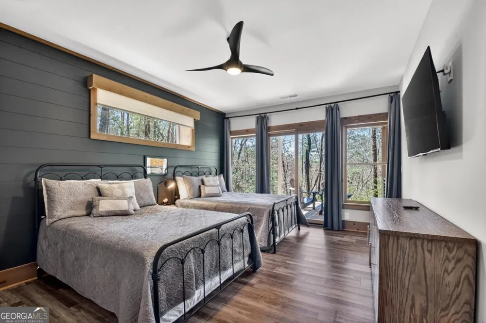 466 E Watersong BLF Ellijay, GA 30540