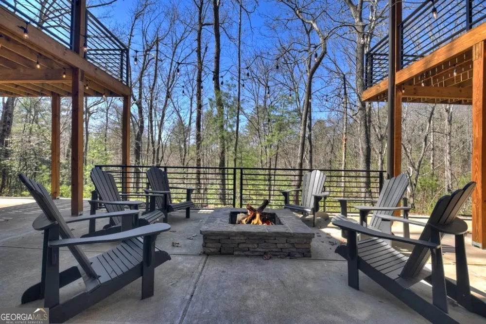 466 E Watersong BLF Ellijay, GA 30540