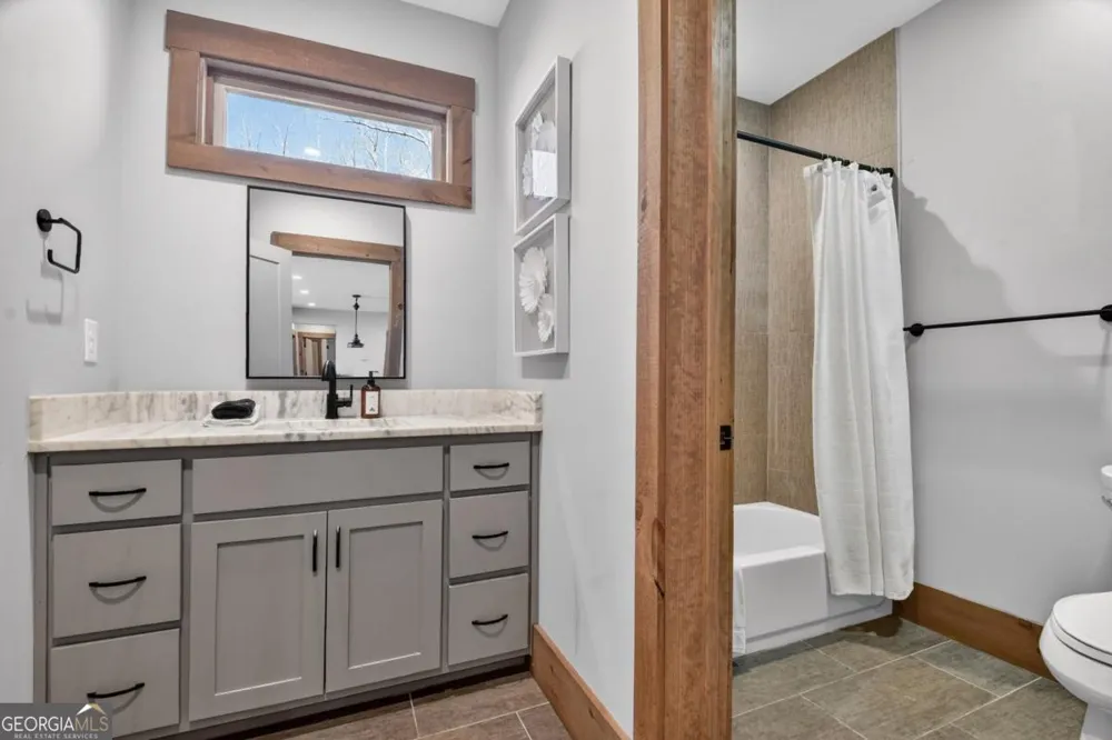 466 E Watersong BLF Ellijay, GA 30540