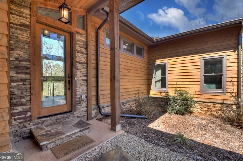 466 E Watersong BLF Ellijay, GA 30540