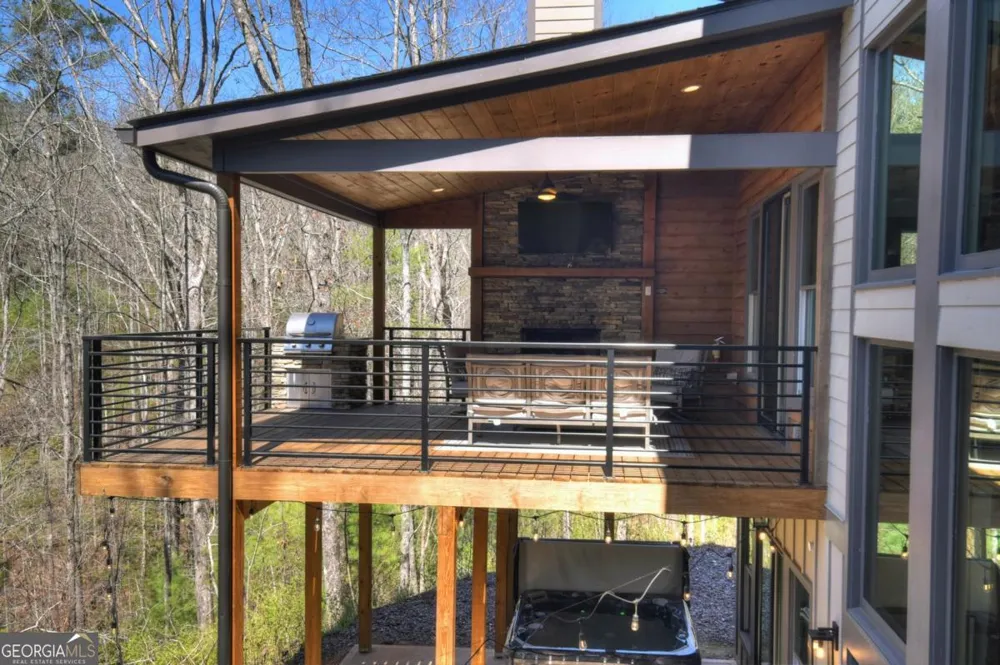 466 E Watersong BLF Ellijay, GA 30540
