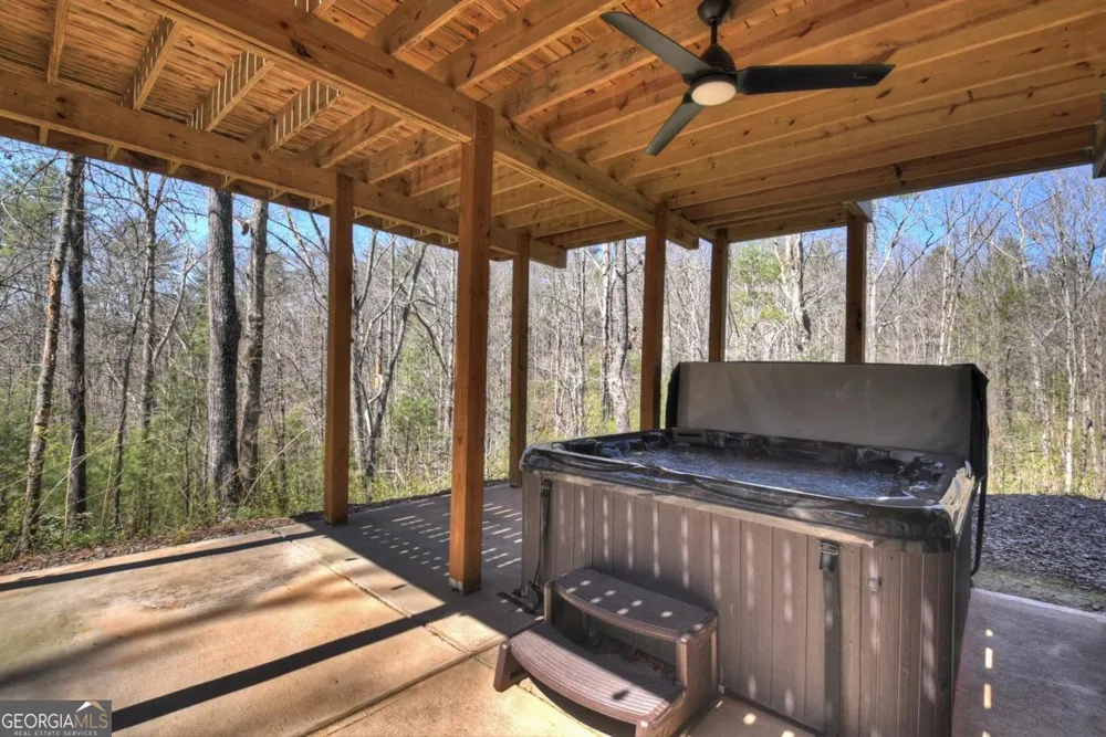 466 E Watersong BLF Ellijay, GA 30540