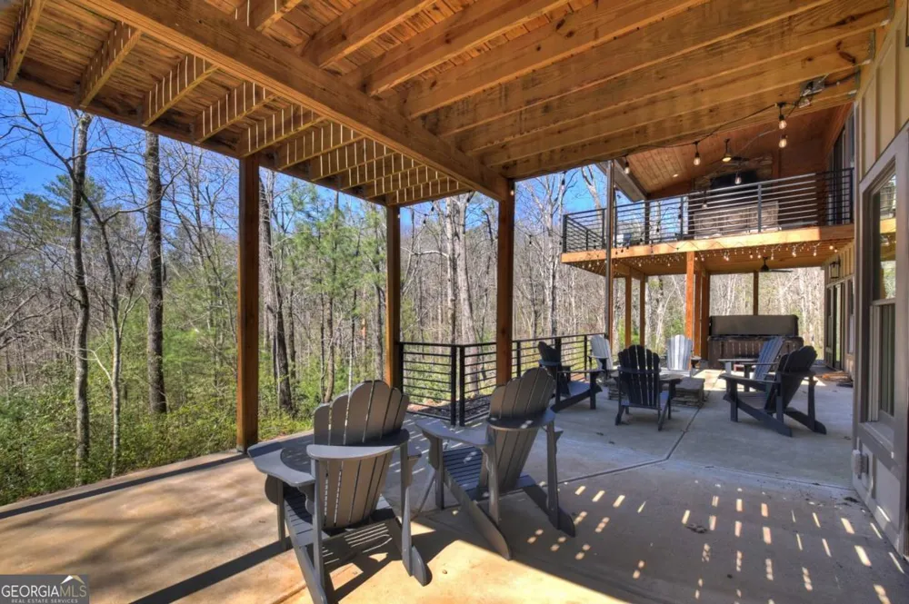 466 E Watersong BLF Ellijay, GA 30540
