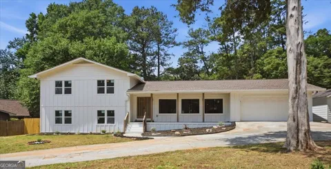 1073 Grayson PKWY