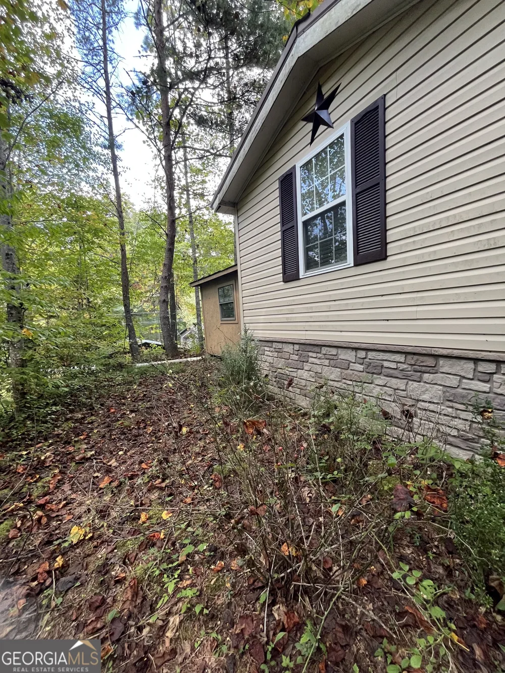 68 Nelson LN Hiawassee, GA 30546