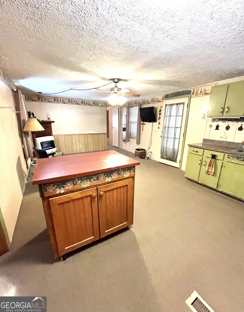 68 Nelson LN Hiawassee, GA 30546