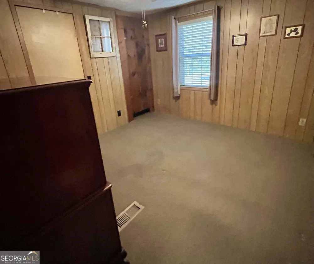 68 Nelson LN Hiawassee, GA 30546