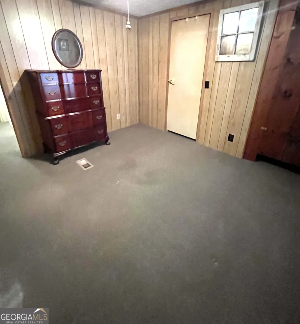68 Nelson LN Hiawassee, GA 30546