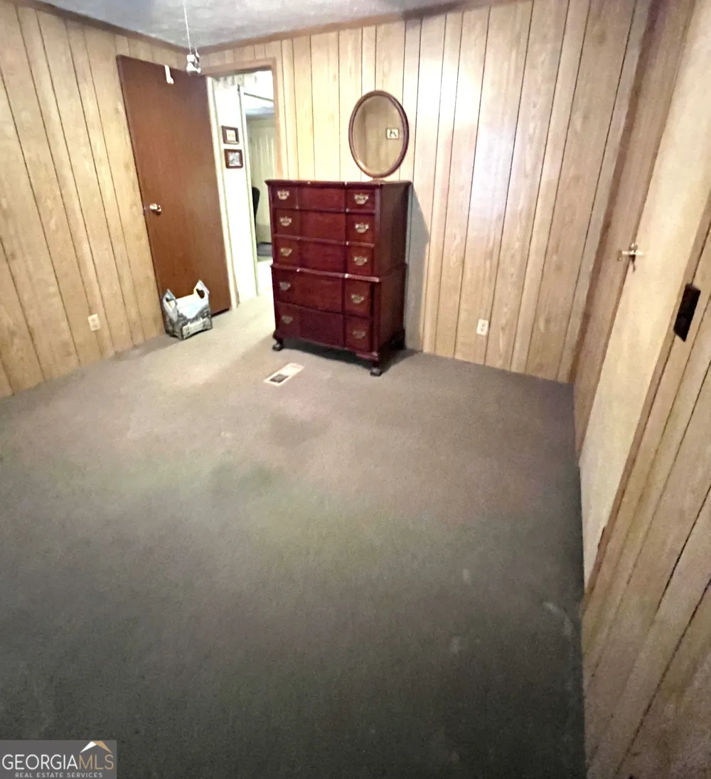 68 Nelson LN Hiawassee, GA 30546