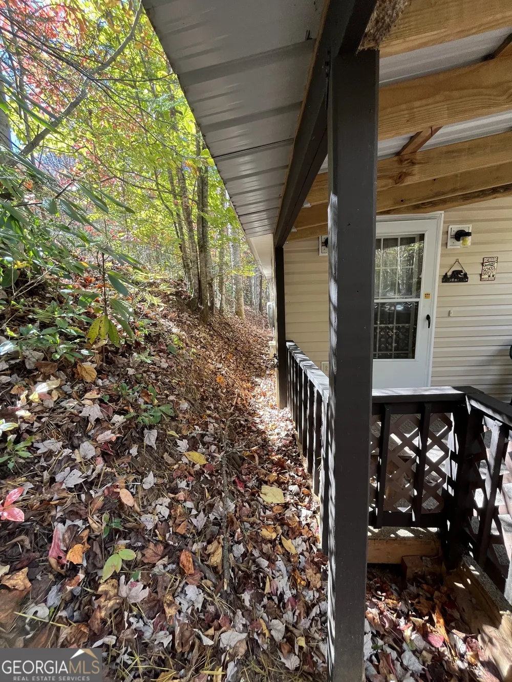 68 Nelson LN Hiawassee, GA 30546