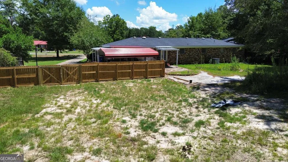 108 Plum ST Dublin, GA 31021