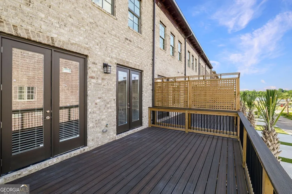 416 Upper East AVE Savannah, GA 31401