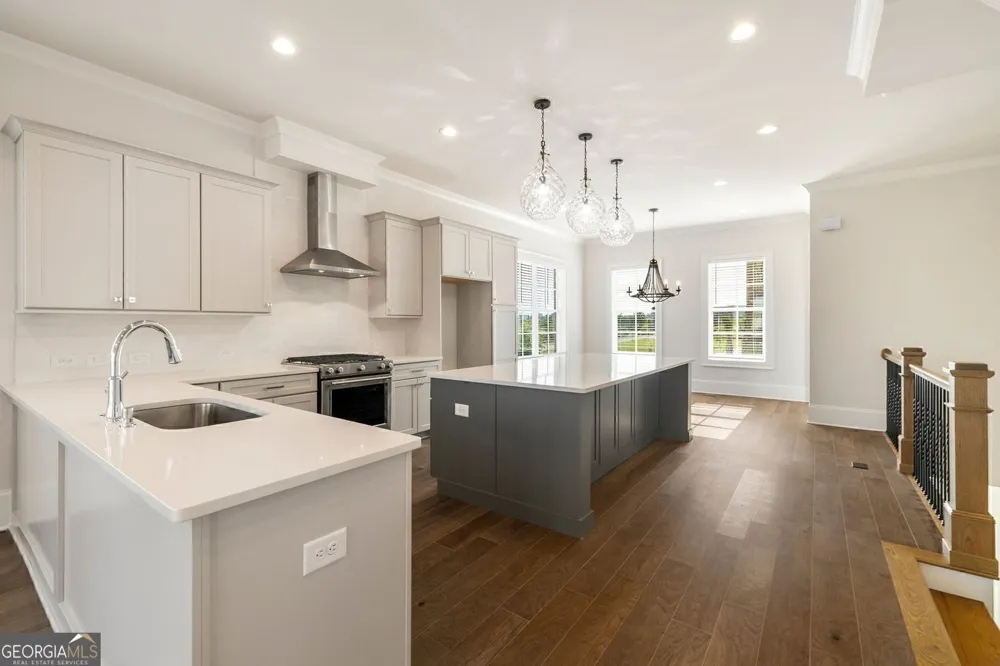 416 Upper East AVE Savannah, GA 31401