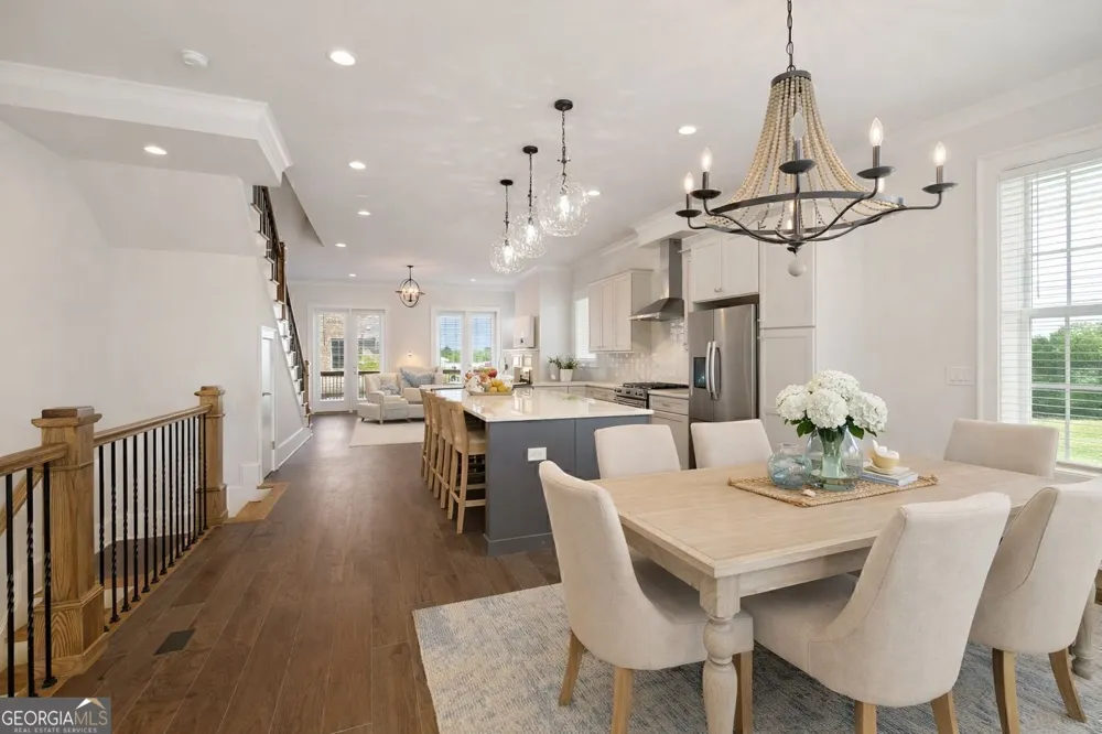 416 Upper East AVE Savannah, GA 31401