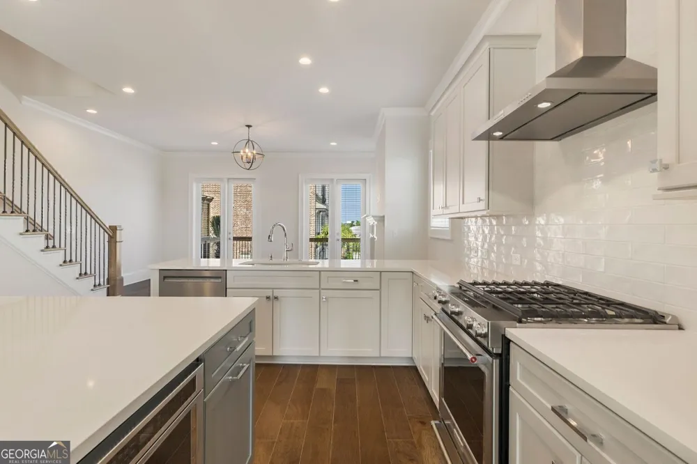 416 Upper East AVE Savannah, GA 31401