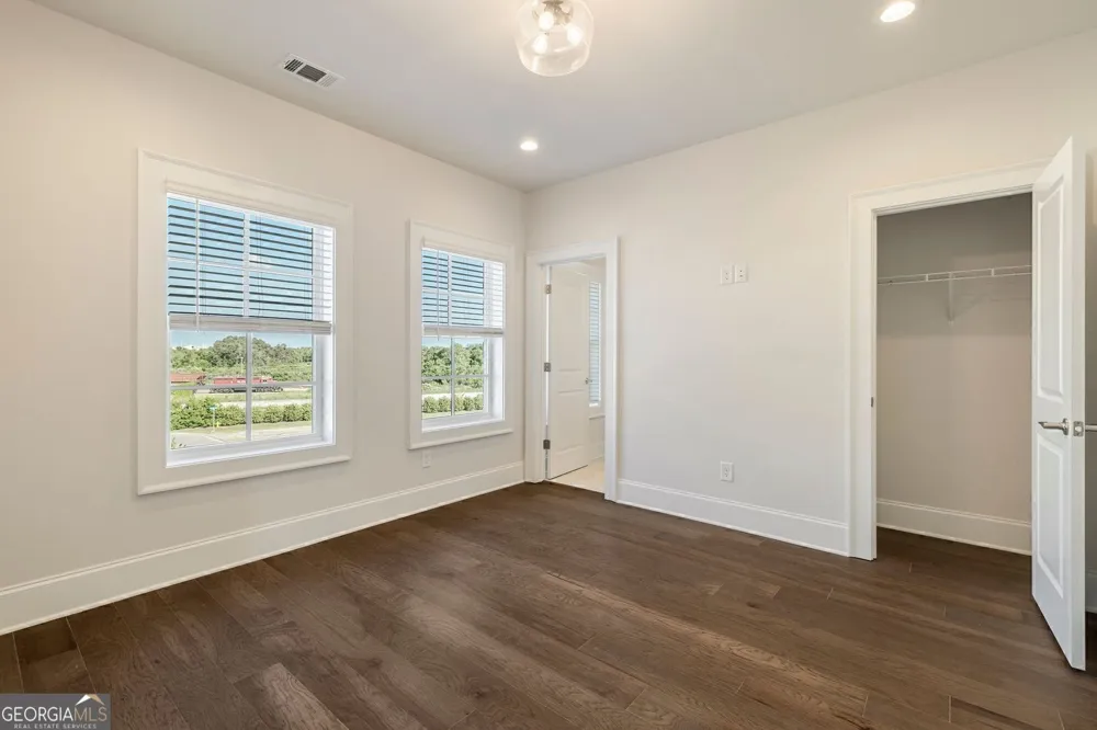 416 Upper East AVE Savannah, GA 31401