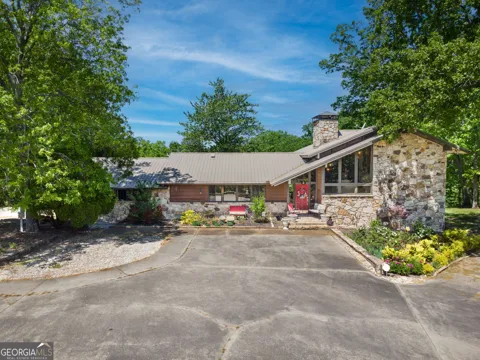 1509 High Point RD