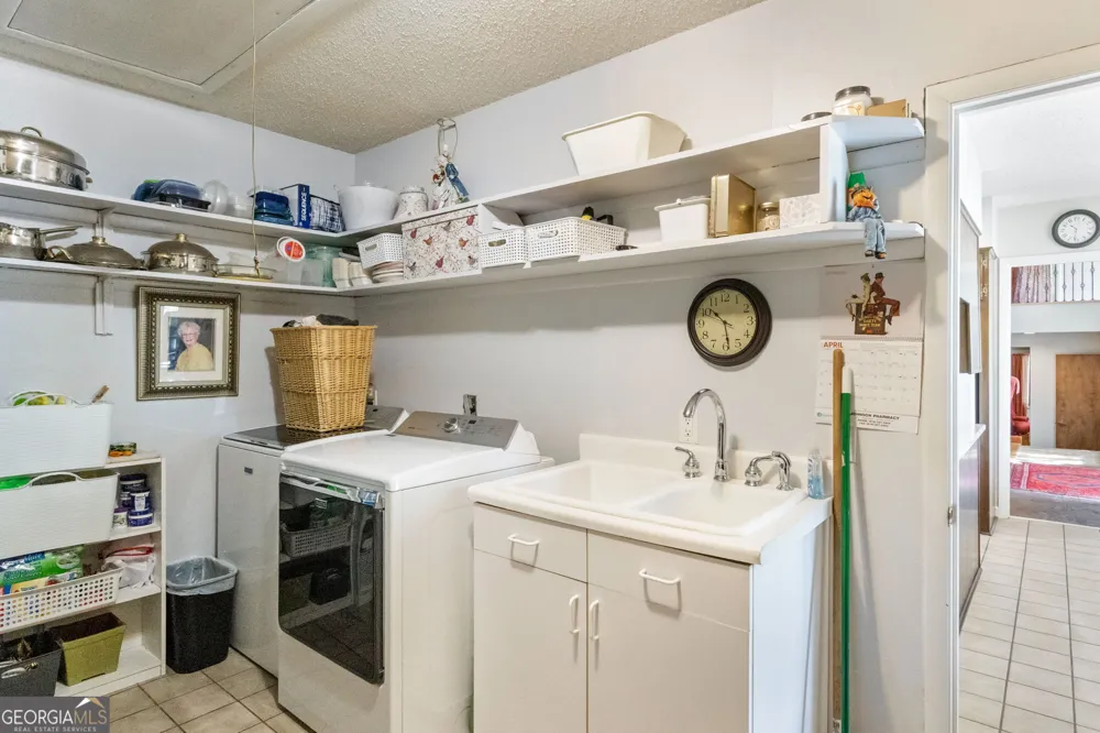 1509 High Point RD Bowdon, GA 30108