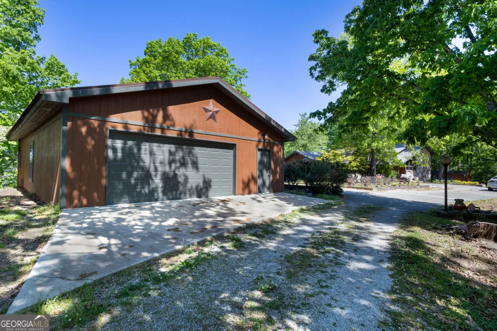 1509 High Point RD Bowdon, GA 30108