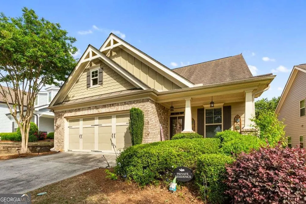 6867 Flagstone Way
