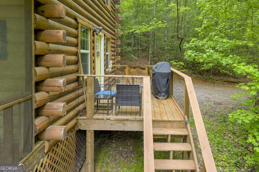 142 Heavenly RDG Sautee Nacoochee, GA 30571