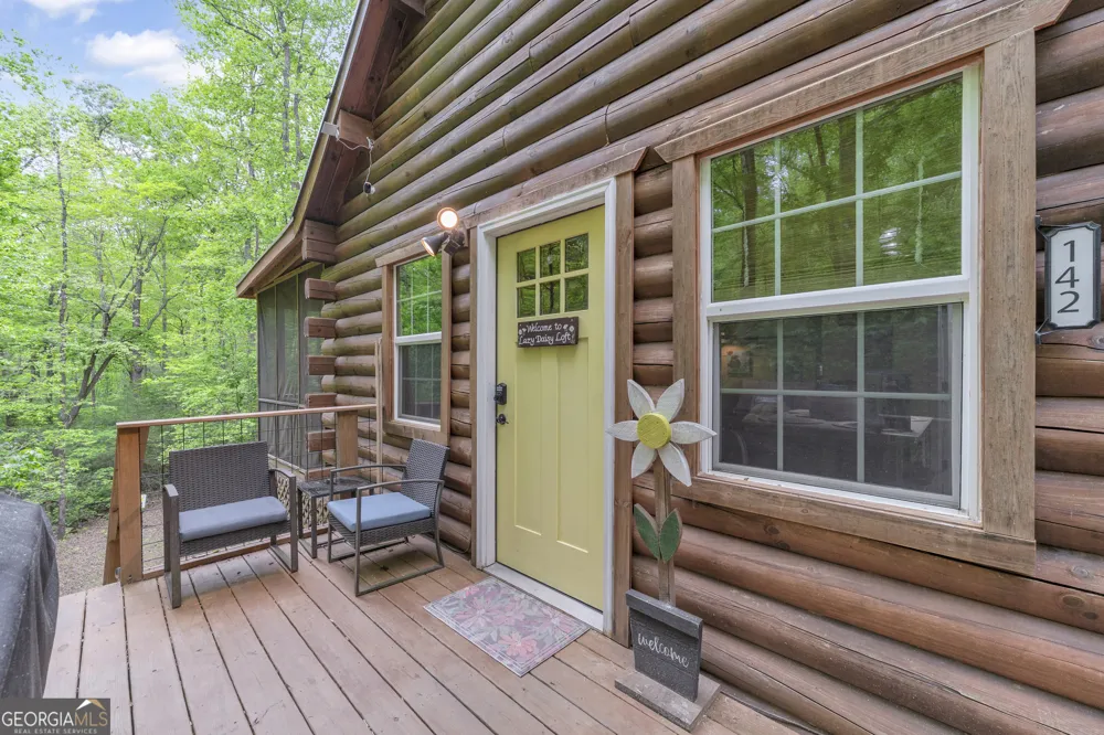 142 Heavenly RDG Sautee Nacoochee, GA 30571