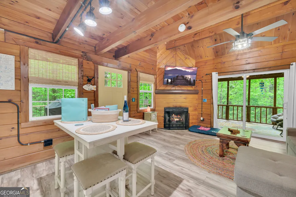 142 Heavenly RDG Sautee Nacoochee, GA 30571