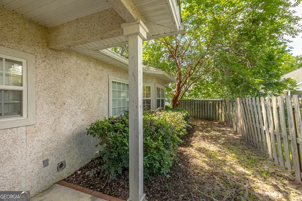 21 Hardwood Forest CIR Brunswick, GA 31525