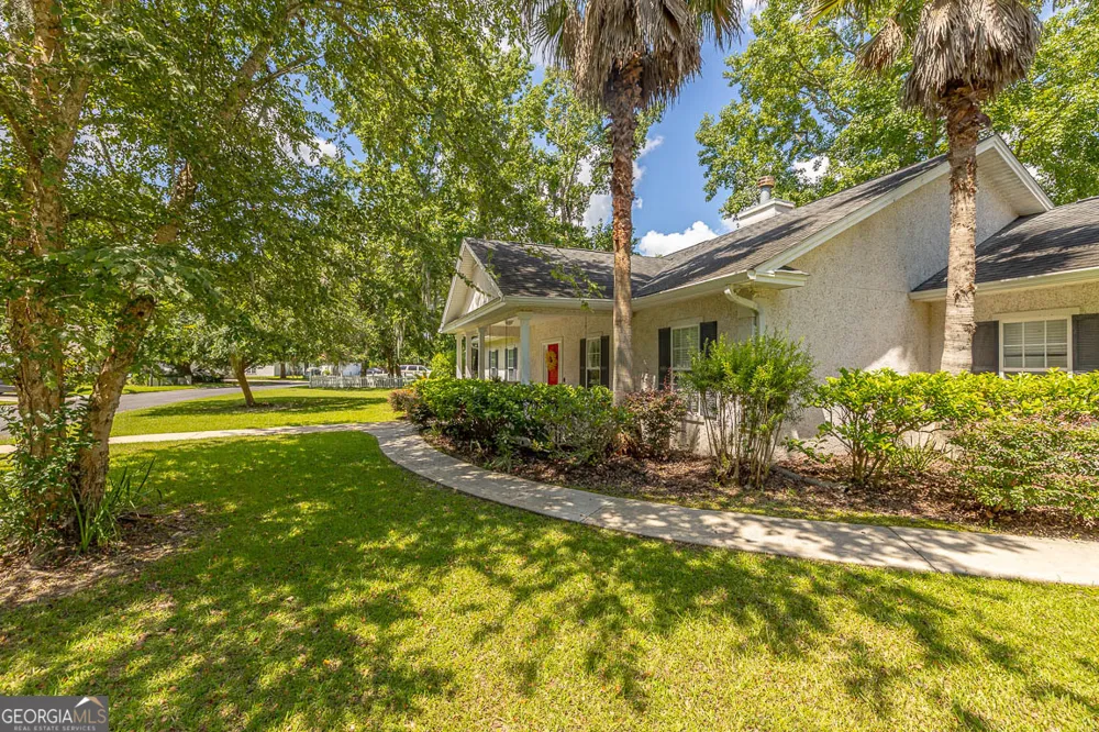 21 Hardwood Forest CIR Brunswick, GA 31525