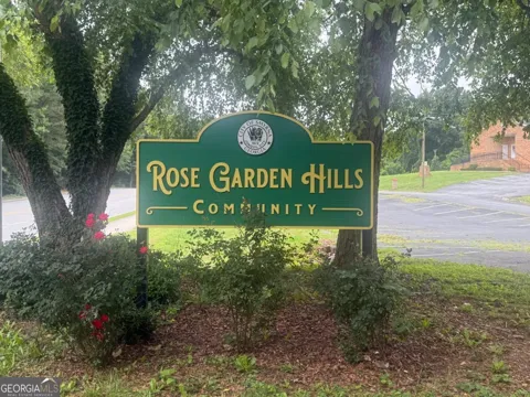 2560 Gordon CIR SE