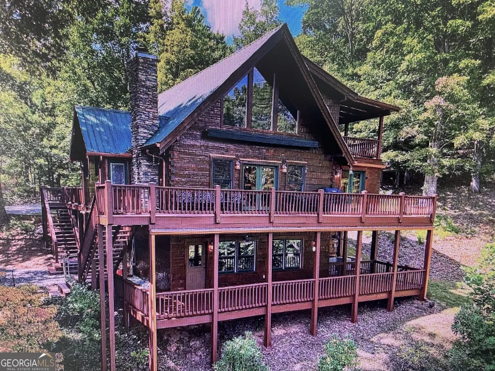 6341 W Laurel LN Young Harris, GA 30582