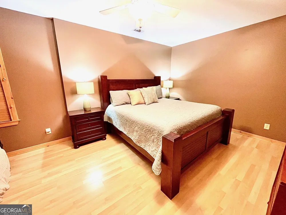 6341 W Laurel LN Young Harris, GA 30582