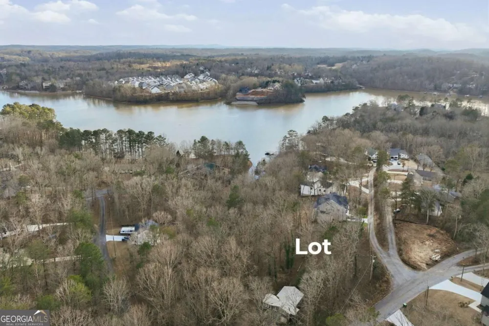 7707 Elm CIR Murrayville, GA 30564