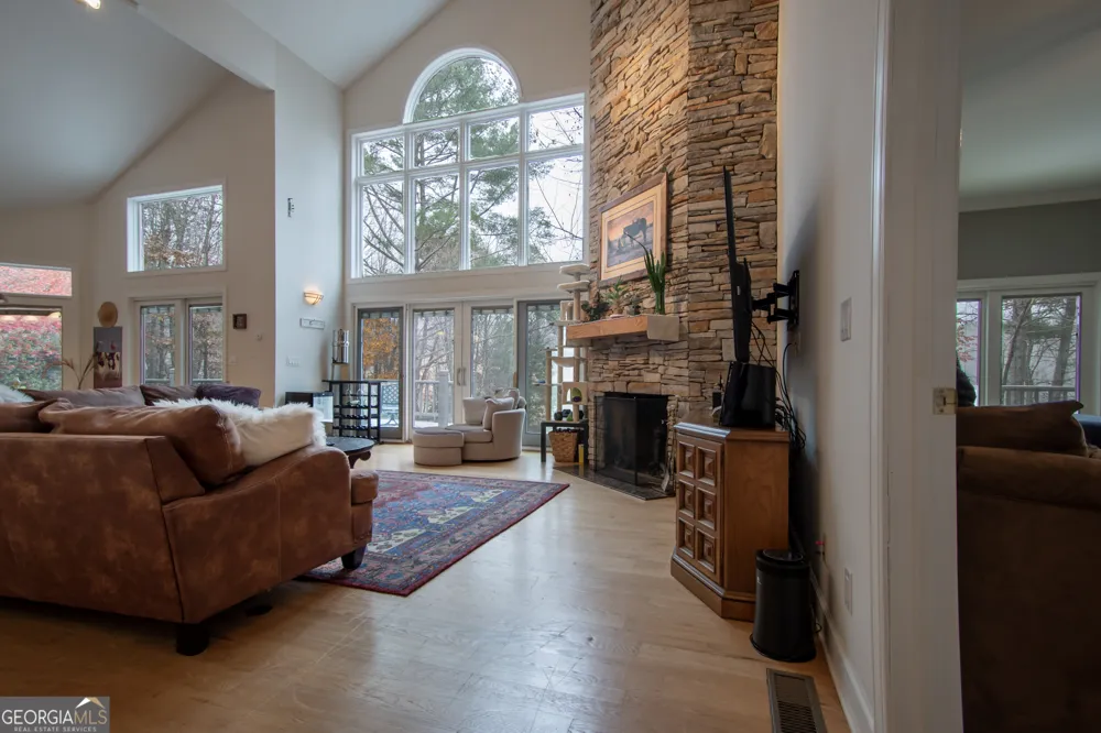 5981 Candy Mountain RD Murphy, NC 28906