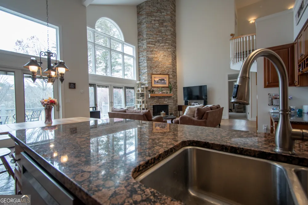 5981 Candy Mountain RD Murphy, NC 28906