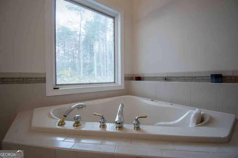 5981 Candy Mountain RD Murphy, NC 28906