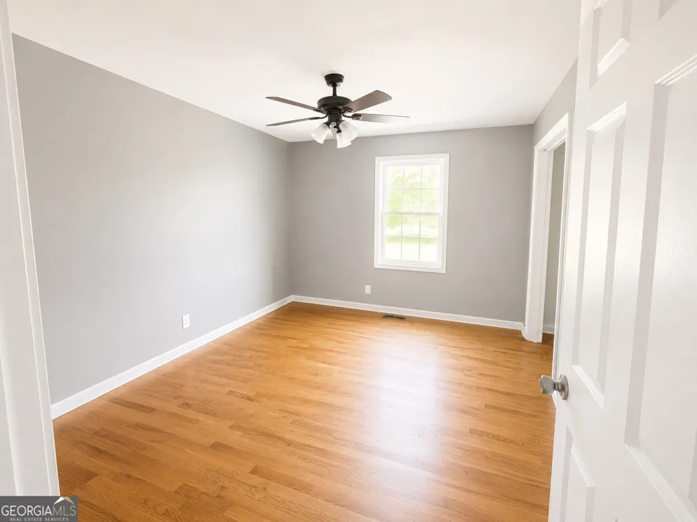 1502 Camellia DR Dublin, GA 31021