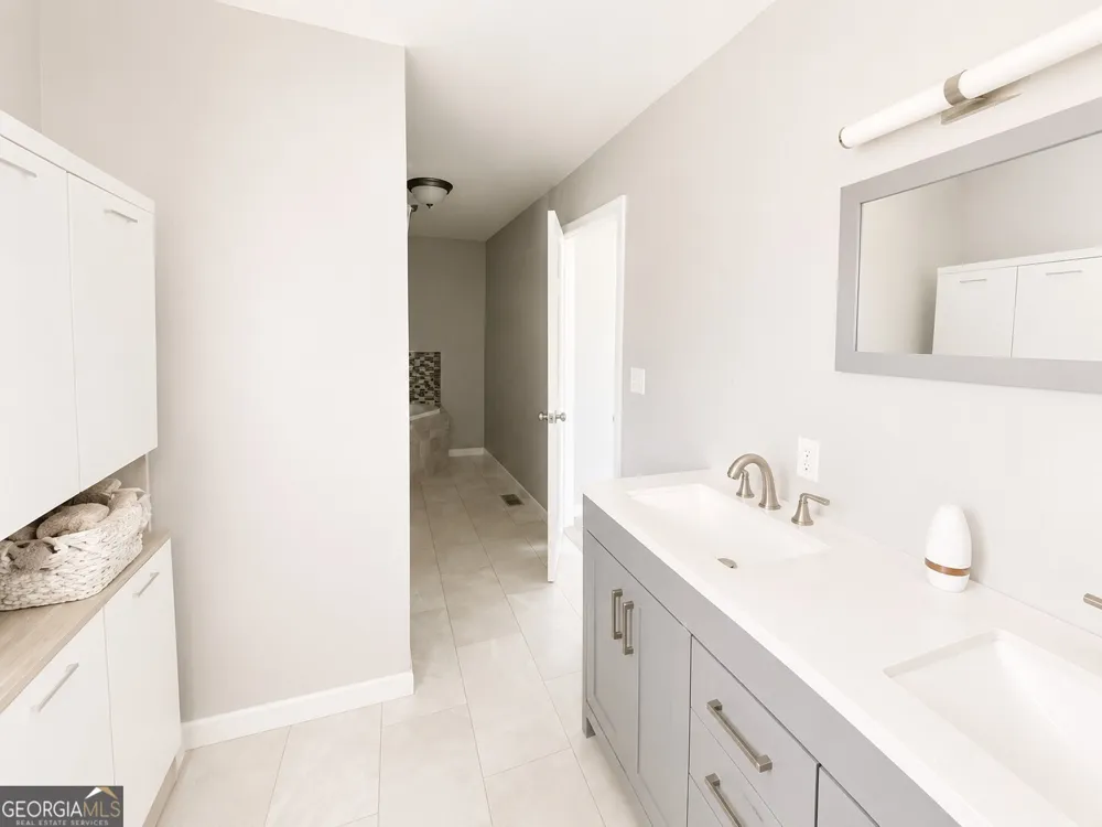 1502 Camellia DR Dublin, GA 31021