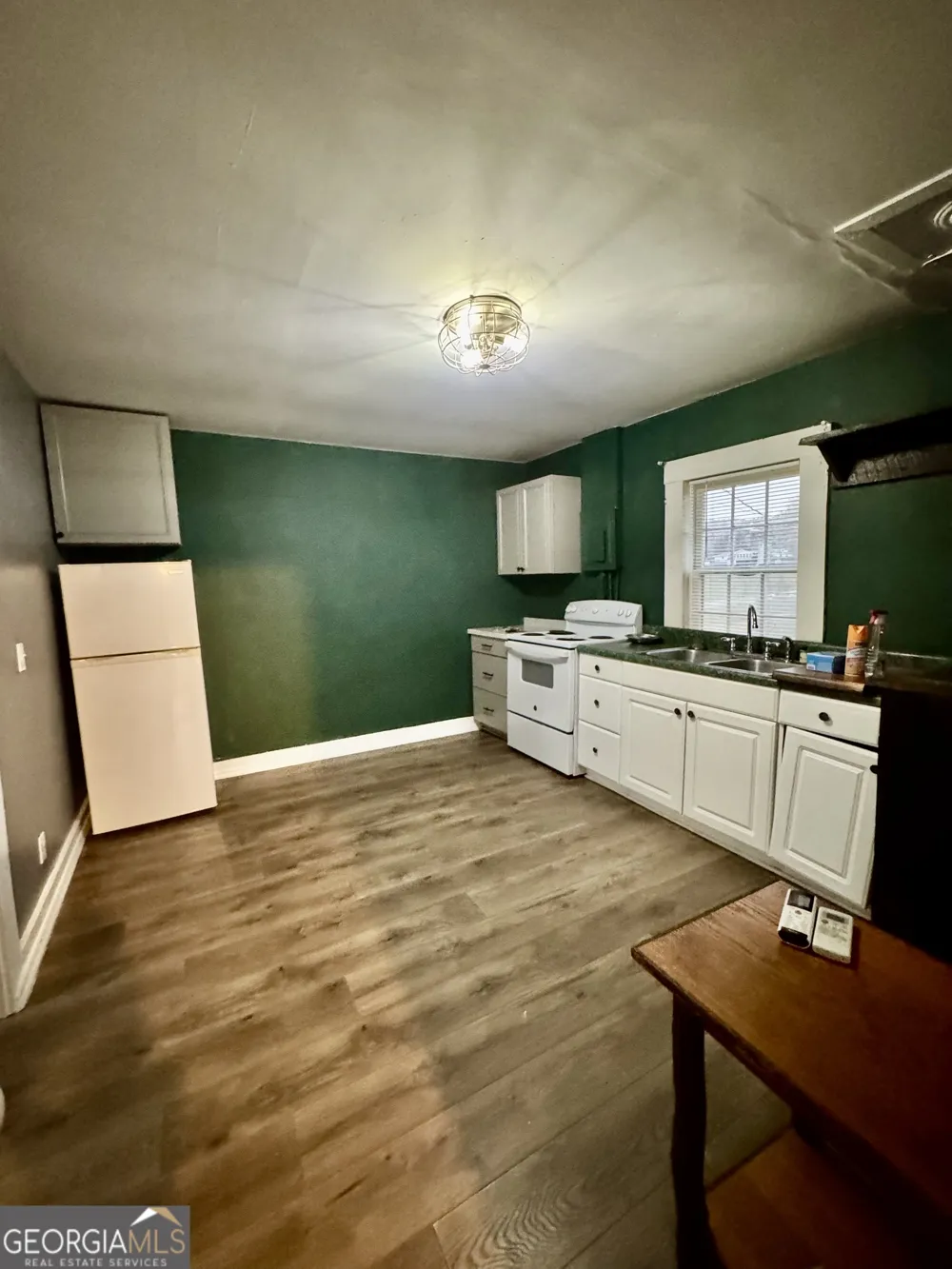 930 Cantrell RD Marble Hill, GA 30148