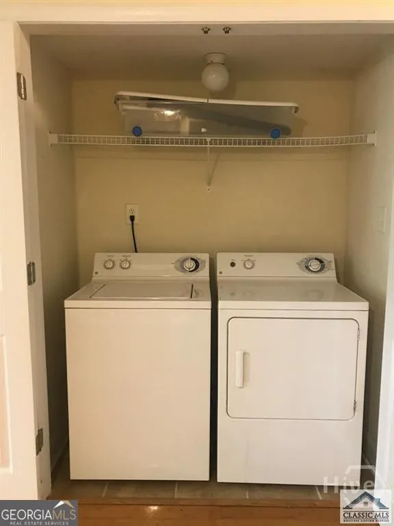 1055 Baxter ST Athens, GA 30606