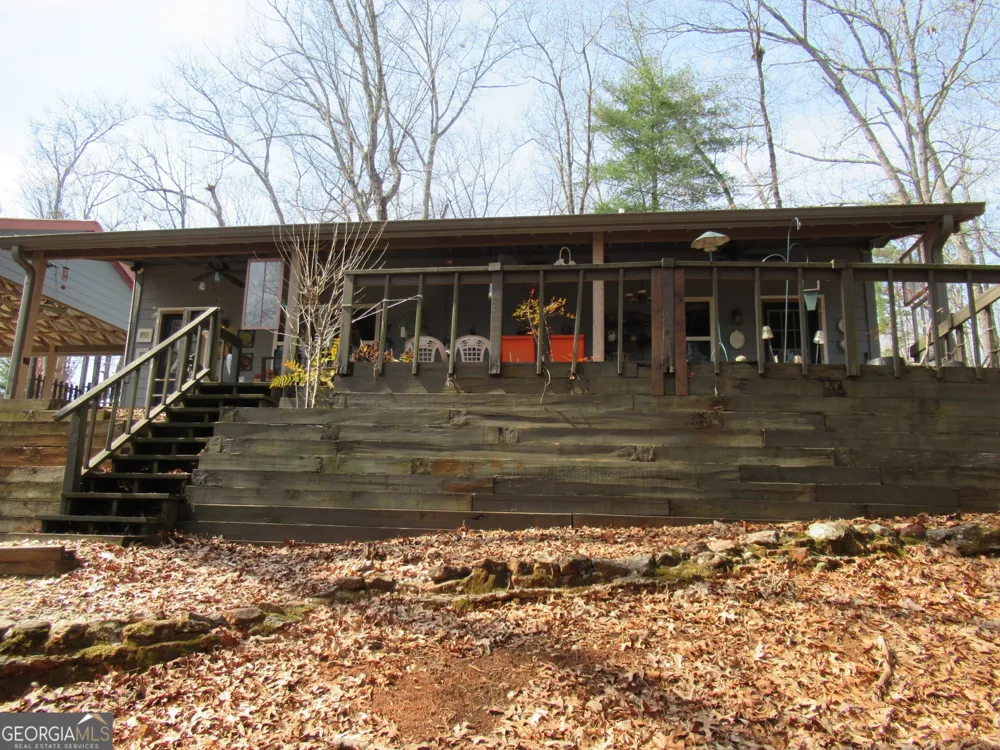 378 Laurel CIR Dahlonega, GA 30533